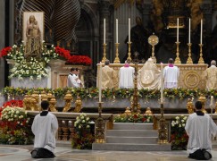 Pope Francis Calls for Worldwide Adoration and Confession!