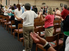 What Does ‘Full Participation’ at Mass Really Mean?