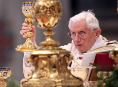 Great Quotes from Pope Benedict XVI on the Holy Mass