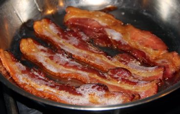 Secret Weapon for Increasing Mass Attendance: Serve Bacon at the Coffee Social